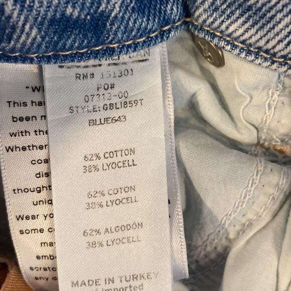 NWT GOOD AMERICAN Good Boy Acid Wash Relaxed Fit Jeans 14/32 - Picture 11 of 11